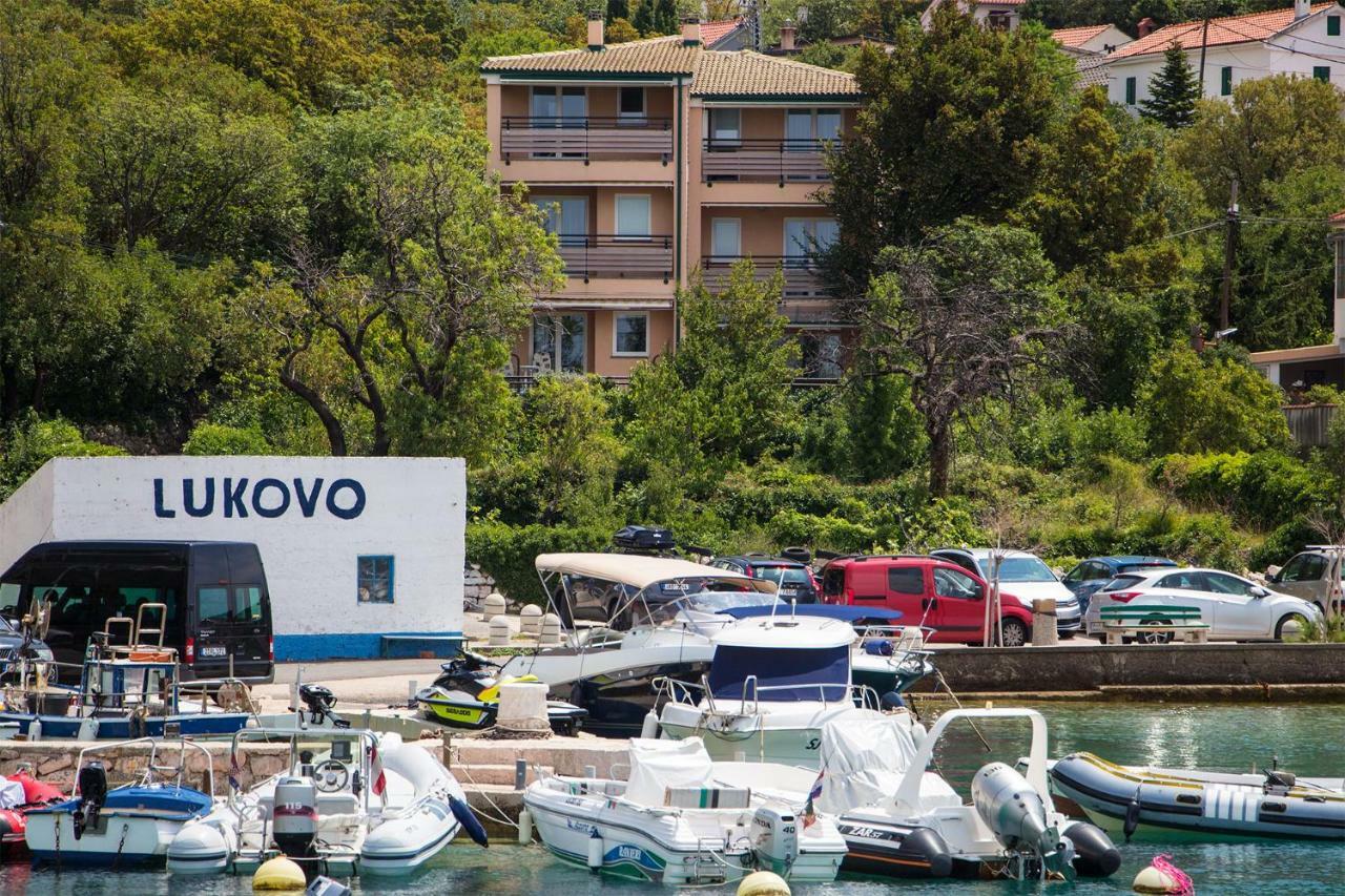 Lukovo Seafront Apartments Екстериор снимка